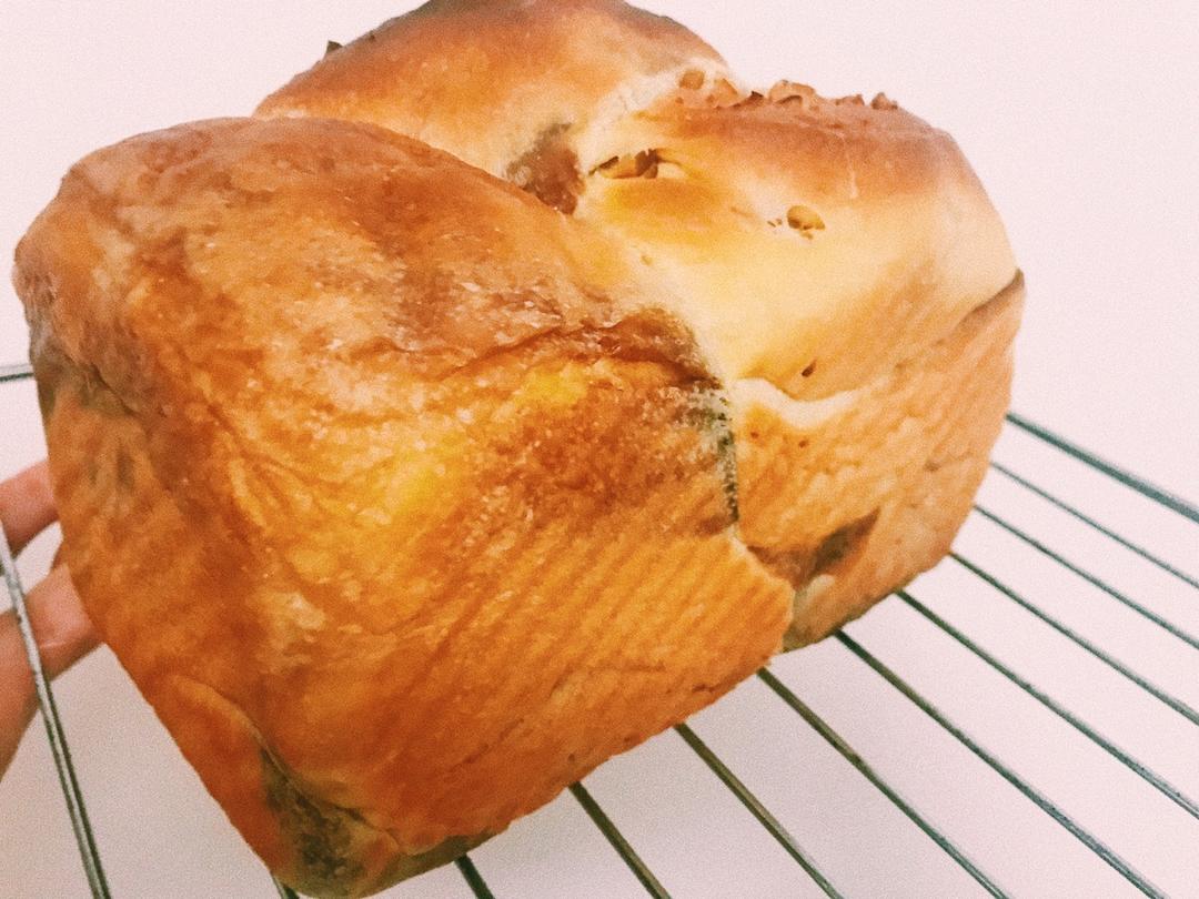 双重拉丝的红糖麻薯吐司