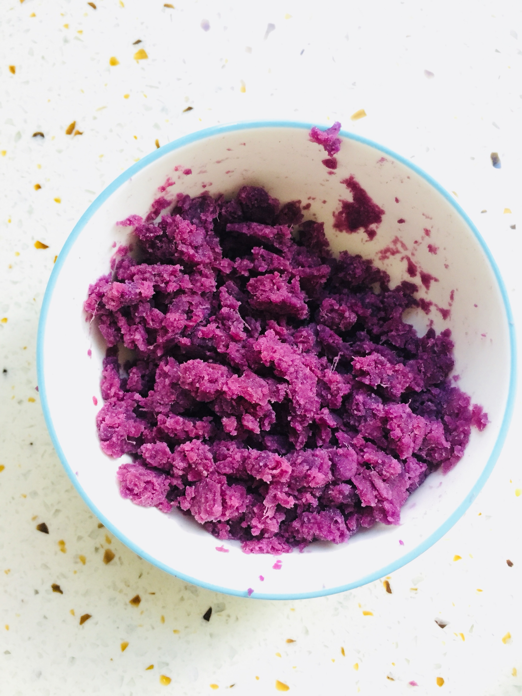 #麦子厨房#小红锅制作：宝宝零食～福袋紫薯小饼干的做法 步骤2