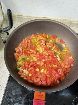 西红柿肥牛面的做法 步骤4