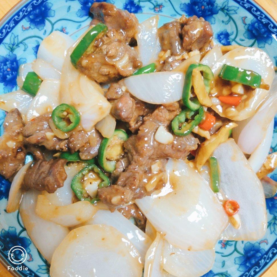 洋葱炒牛肉