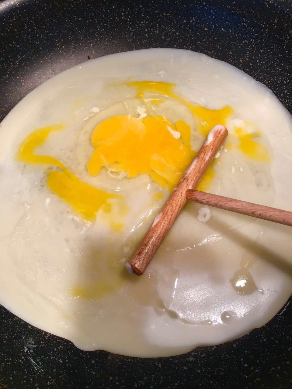 炸油条VS煎饼果子