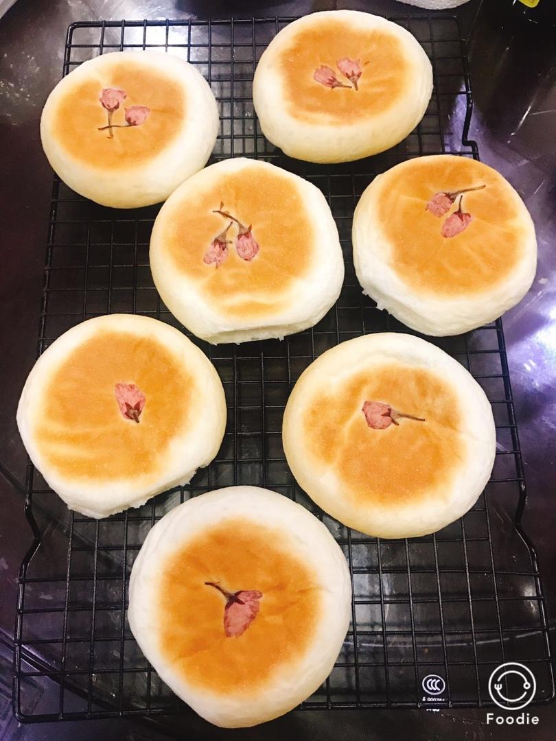 戳中少女心的日式樱花红豆包