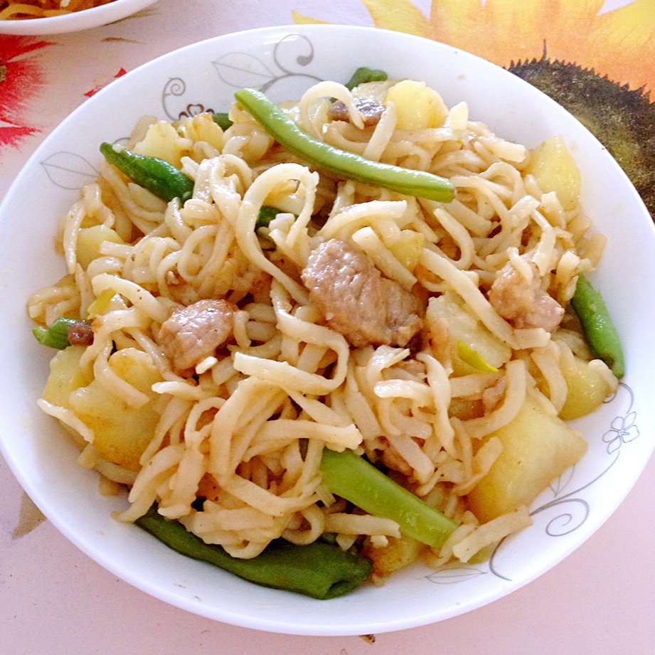 土豆焖面
