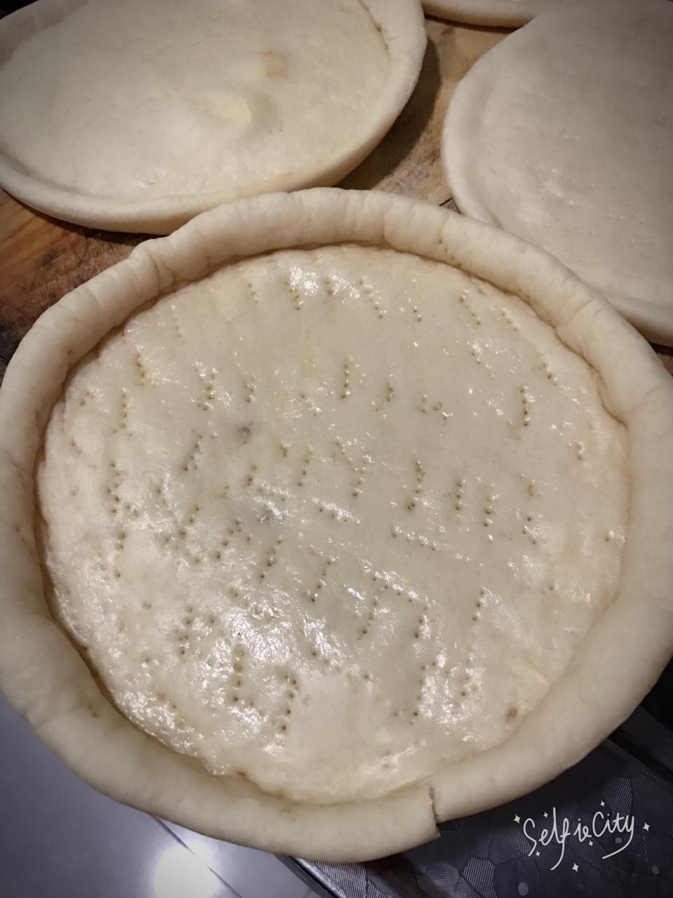 披萨饼胚的做法