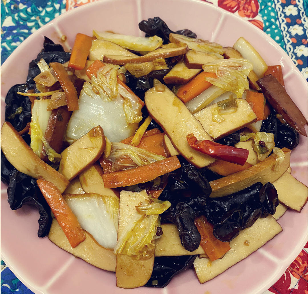 健康营养快手白菜胡萝卜炒素鸡