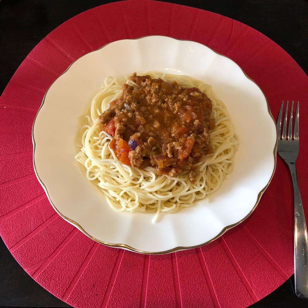 番茄肉酱意大利面