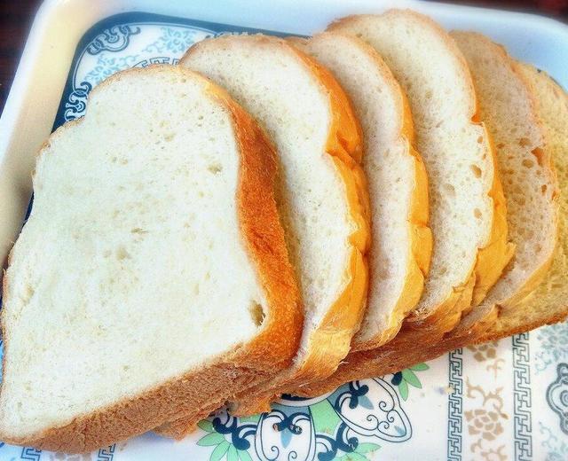 【消耗淡奶油】超好吃的面包机吐司的做法