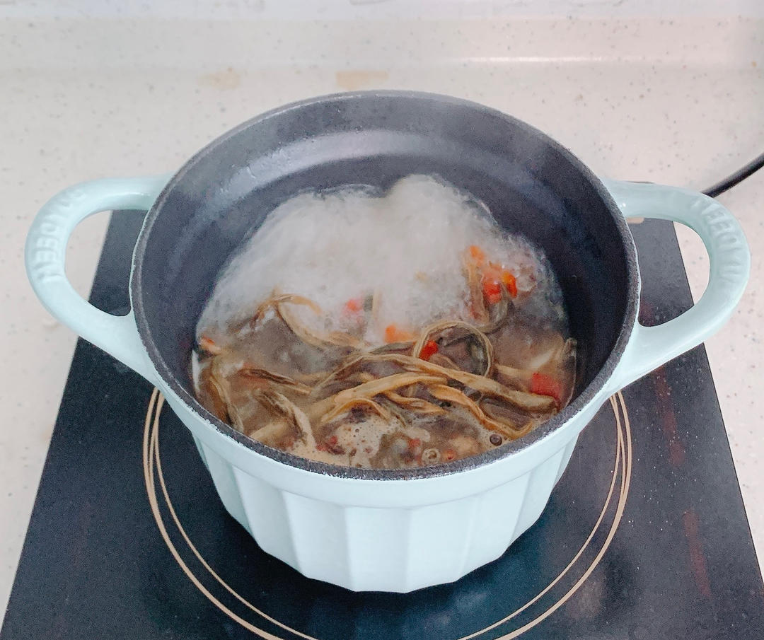 蒜香椒盐排骨【2月北鼎珐琅锅食谱】