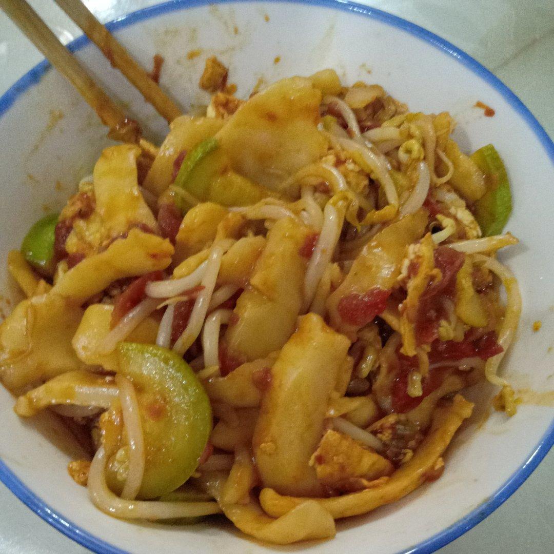 十分钟搞定的西红柿鸡蛋盖浇面/汤面