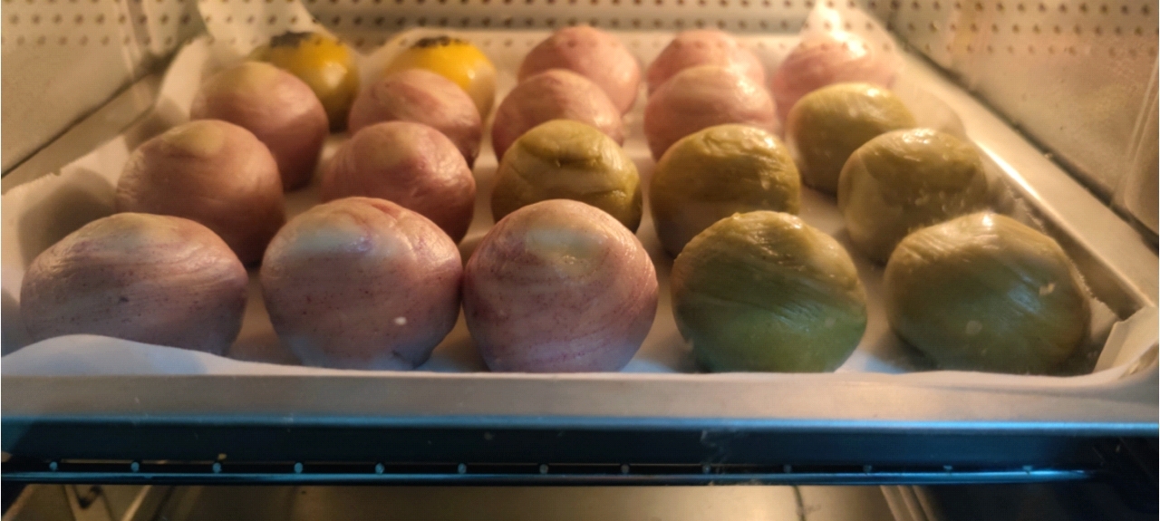 蛋黄酥~紫薯、抹茶、原味~花好月圆，中秋快乐~内附一次做六色蛋黄酥方法~