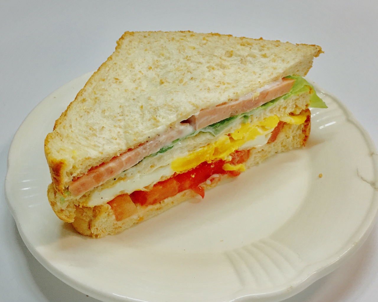 【日常健身餐】快手三明治——鸡蛋火腿三明治