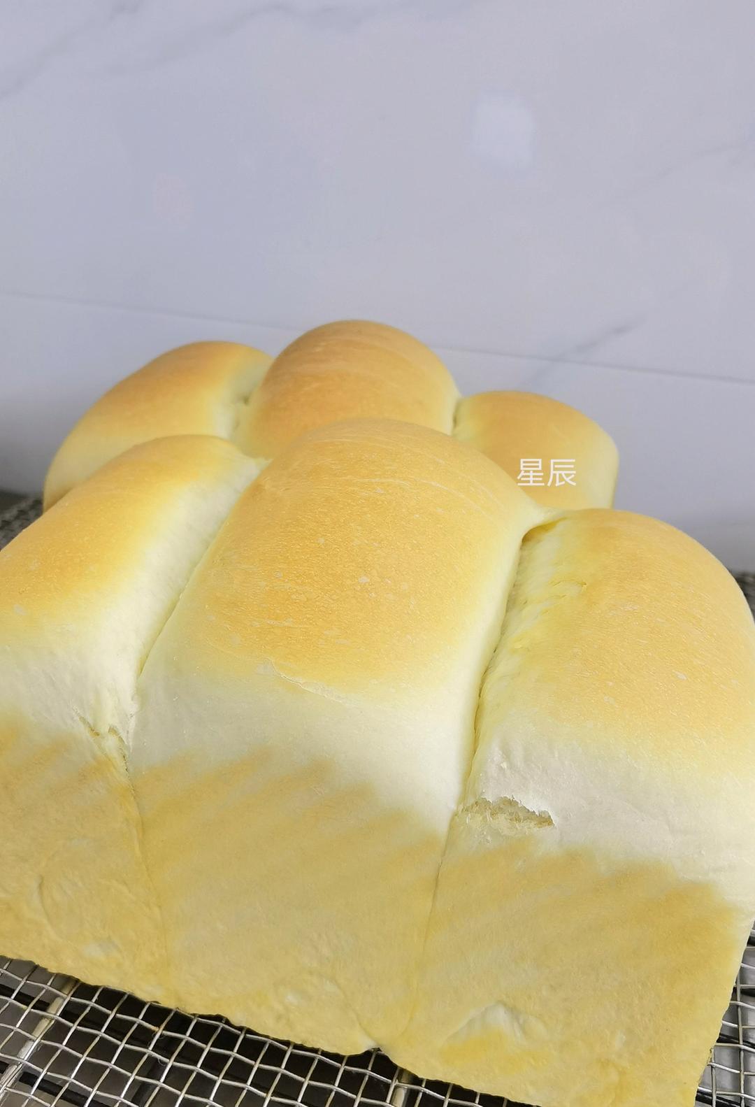 🥥Coconut椰蓉牛奶吐司｜椰香浓郁｜面包柔软｜馅料丰富