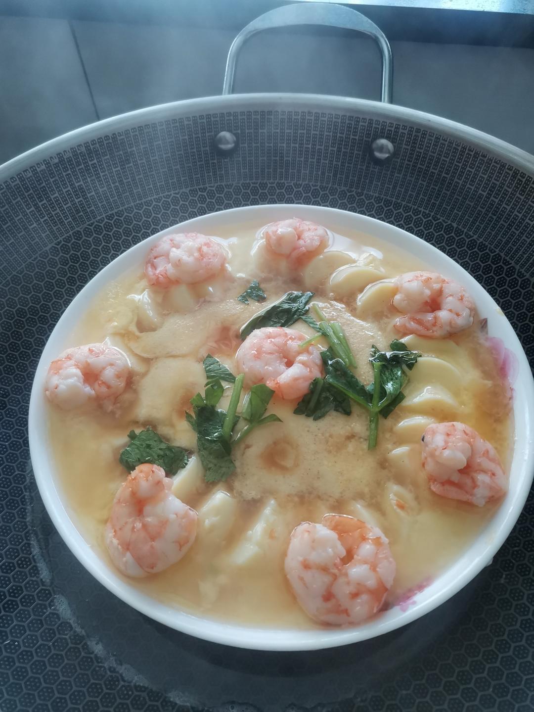 虾仁玉子豆腐蒸蛋/“蒸蒸日上”的年夜饭快手菜