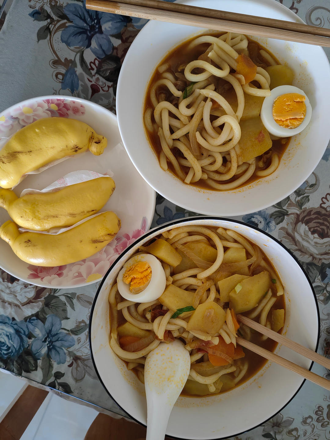 咖喱肥牛乌冬面