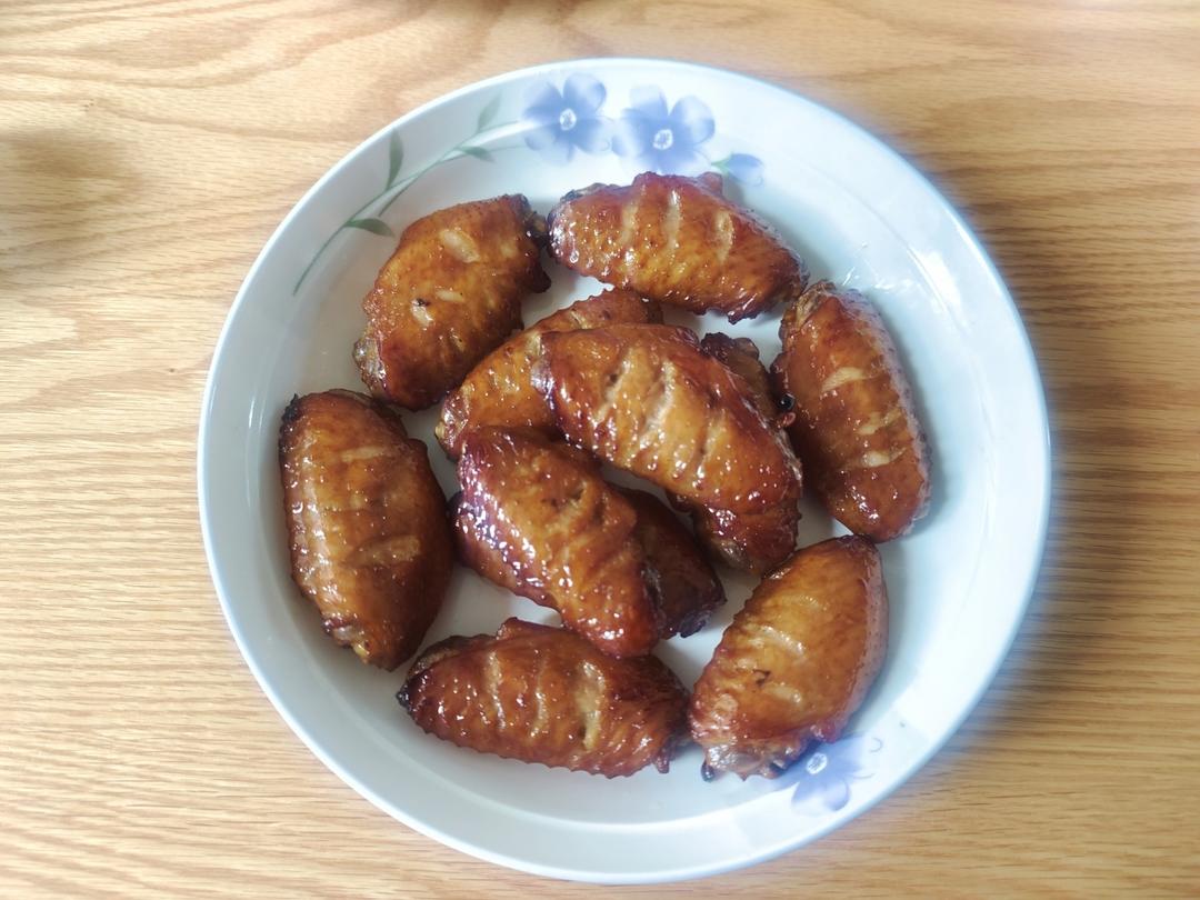 好吃到舔手指的蜜汁烤翅，完胜KFC鲜嫩多汁