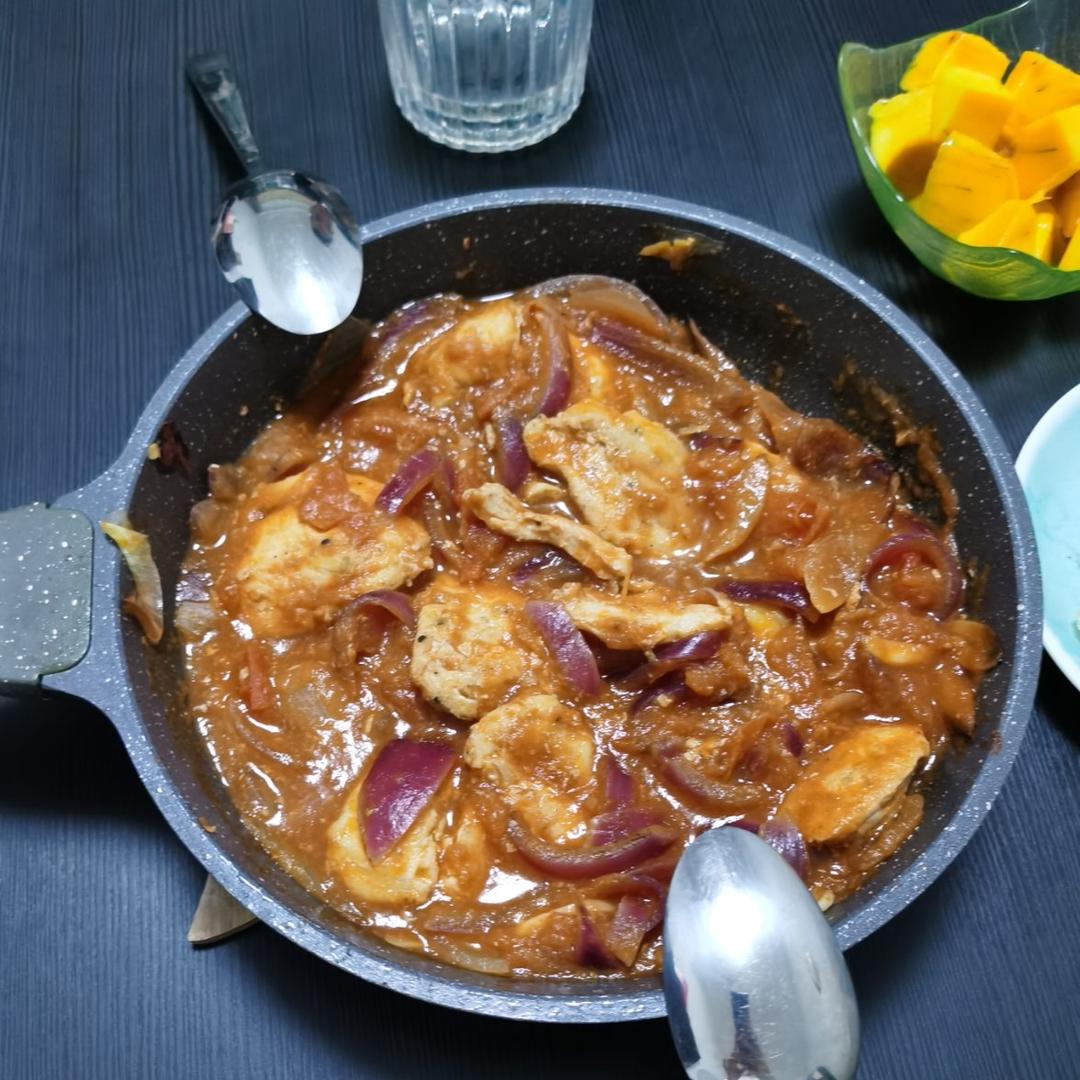 番茄炖鸡胸丨健康·三餐