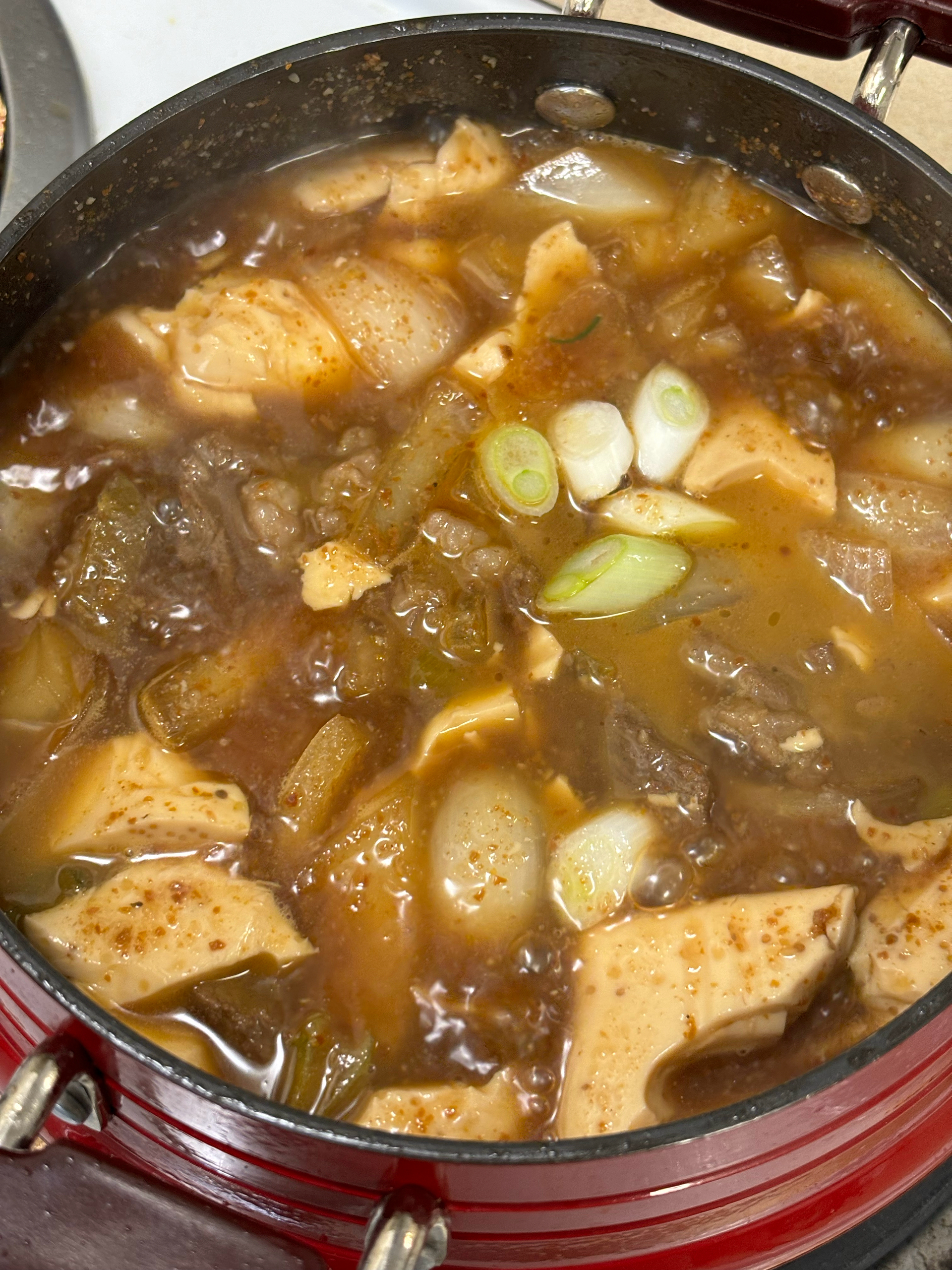 韩式牛肉豆腐汤