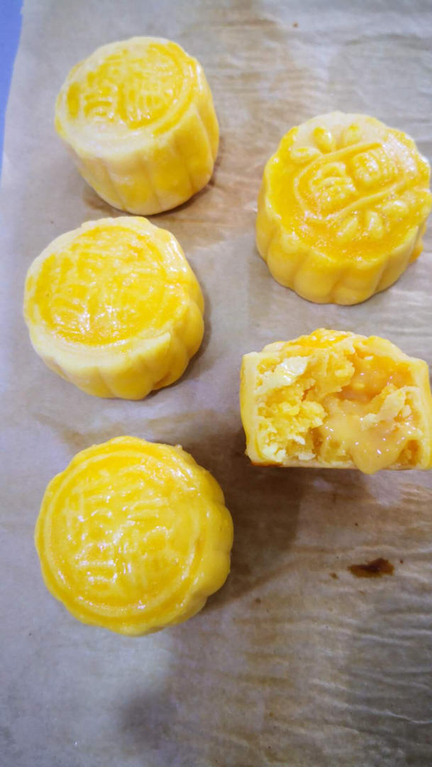 流心奶黄月饼（无吉士粉/转化糖浆版本）【曼食慢语】
