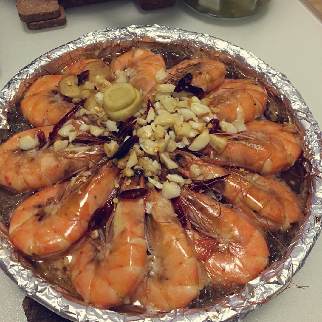 蒜蓉粉丝烤虾