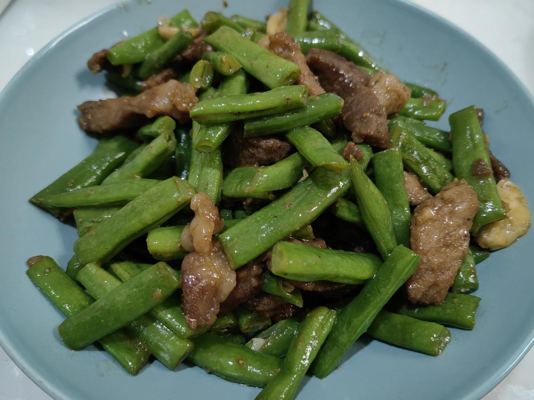 炒肉就得嫩—豆角炒肉（四季豆）