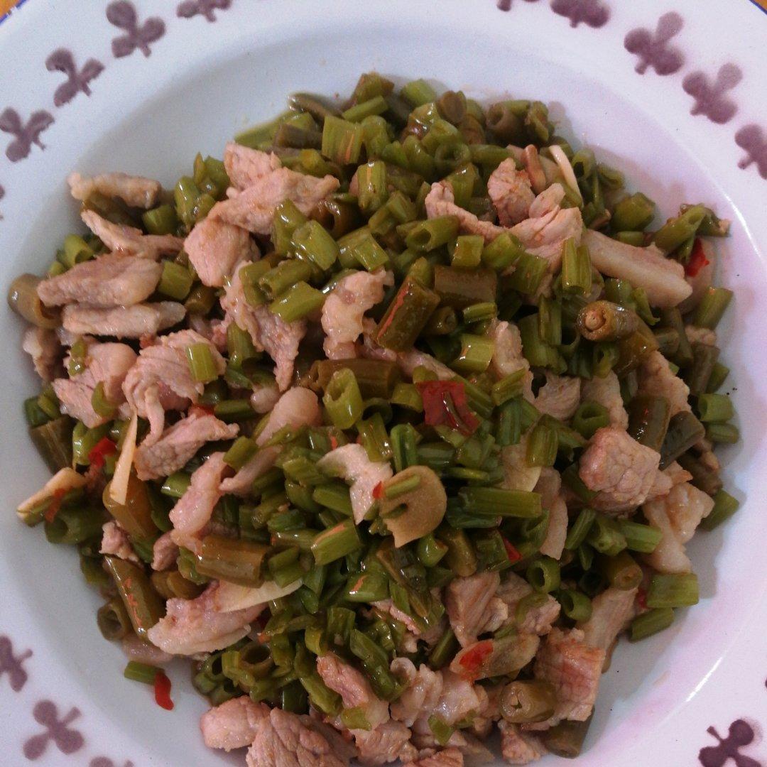 空心菜梗炒酸豇豆肉沫（主打就是下饭）