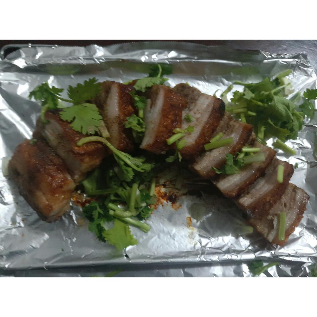 广式脆皮烧肉