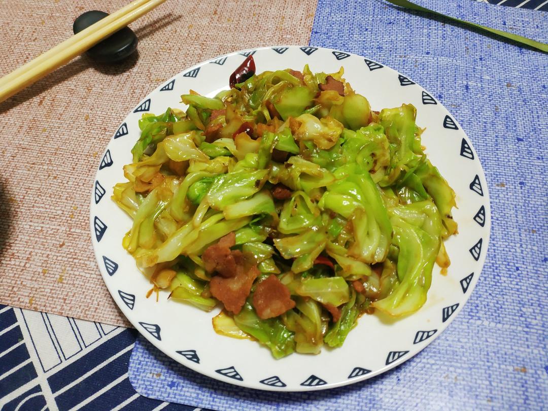 阿婆手撕包菜