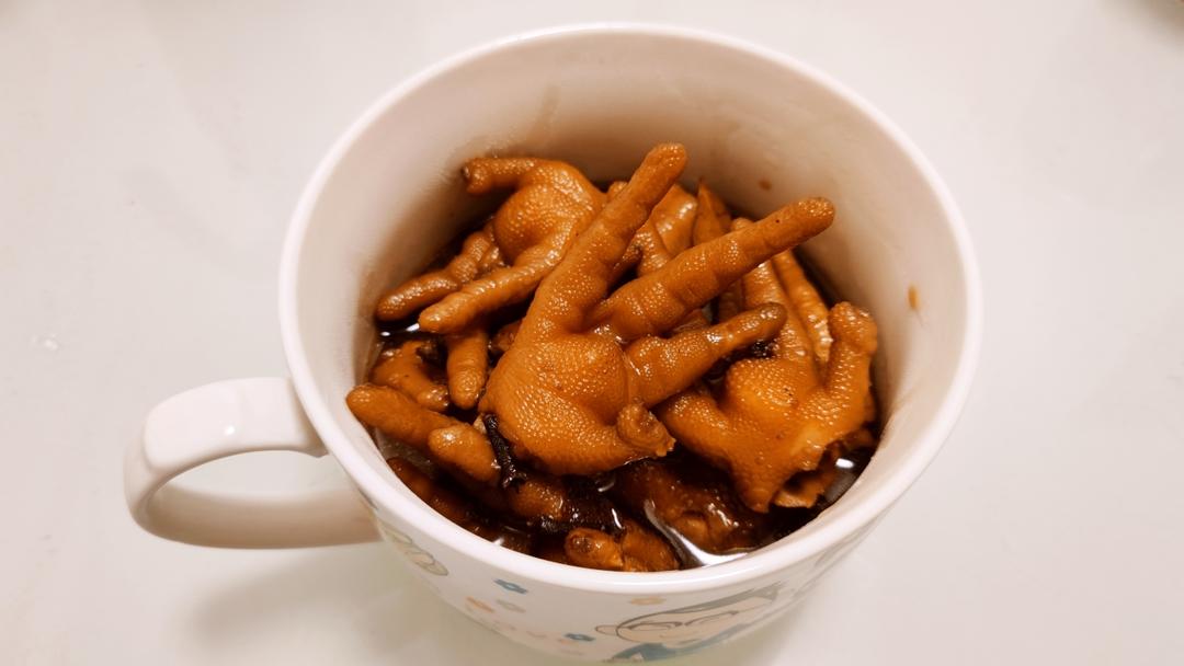让人心心念的鸡爪
