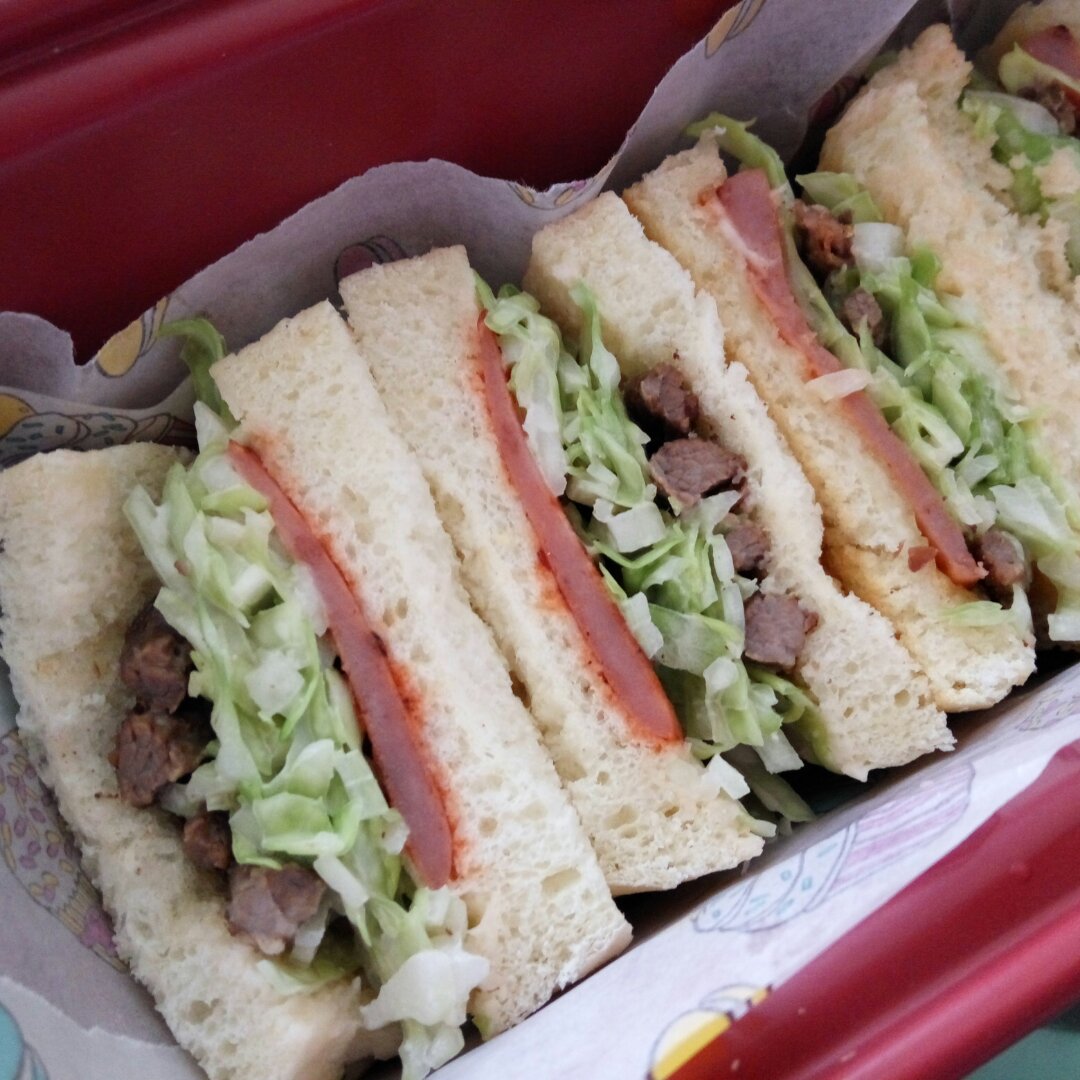 ins上超火的沼サン（沼三明治）