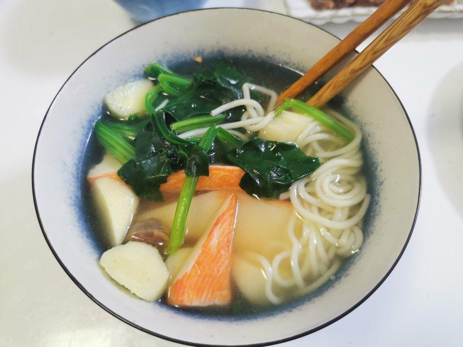 鸡蛋菠菜火腿面
