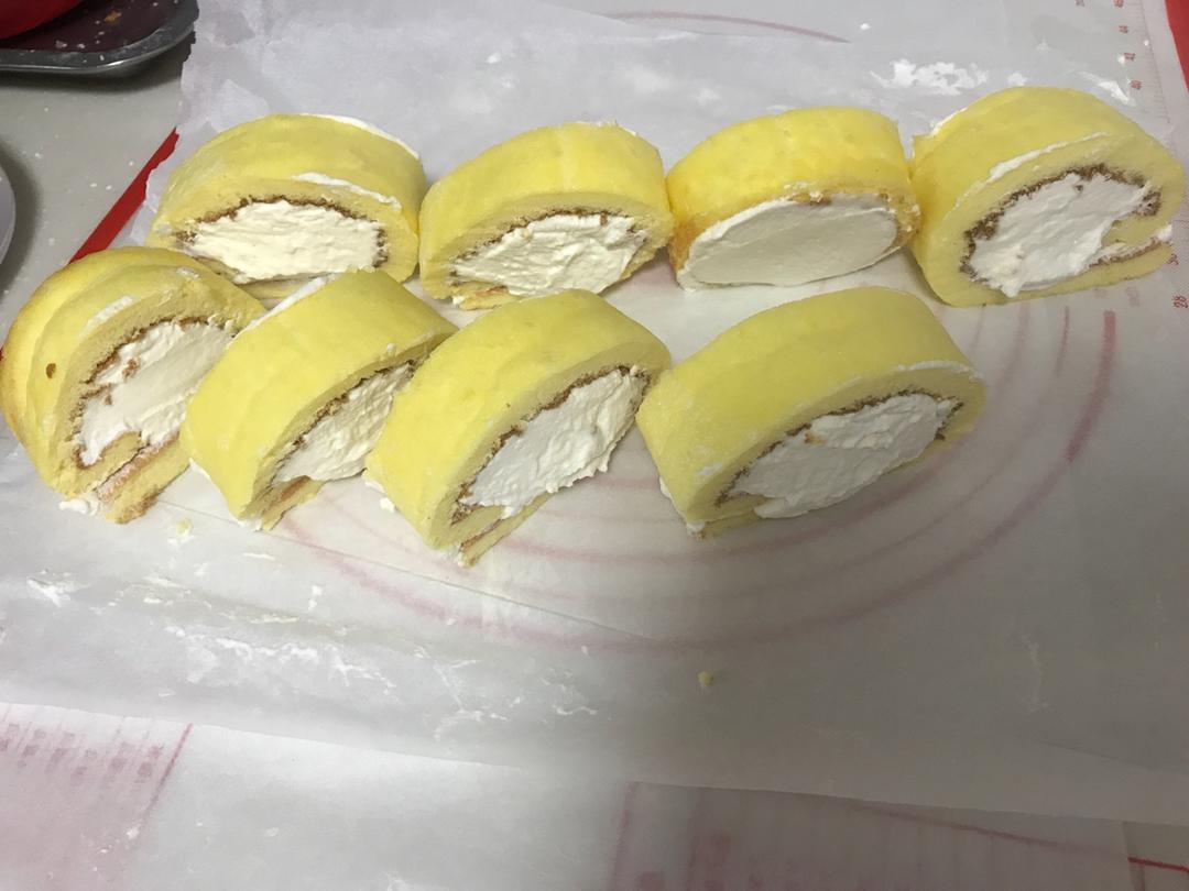 小四卷～风靡美食群的美味蛋糕卷
