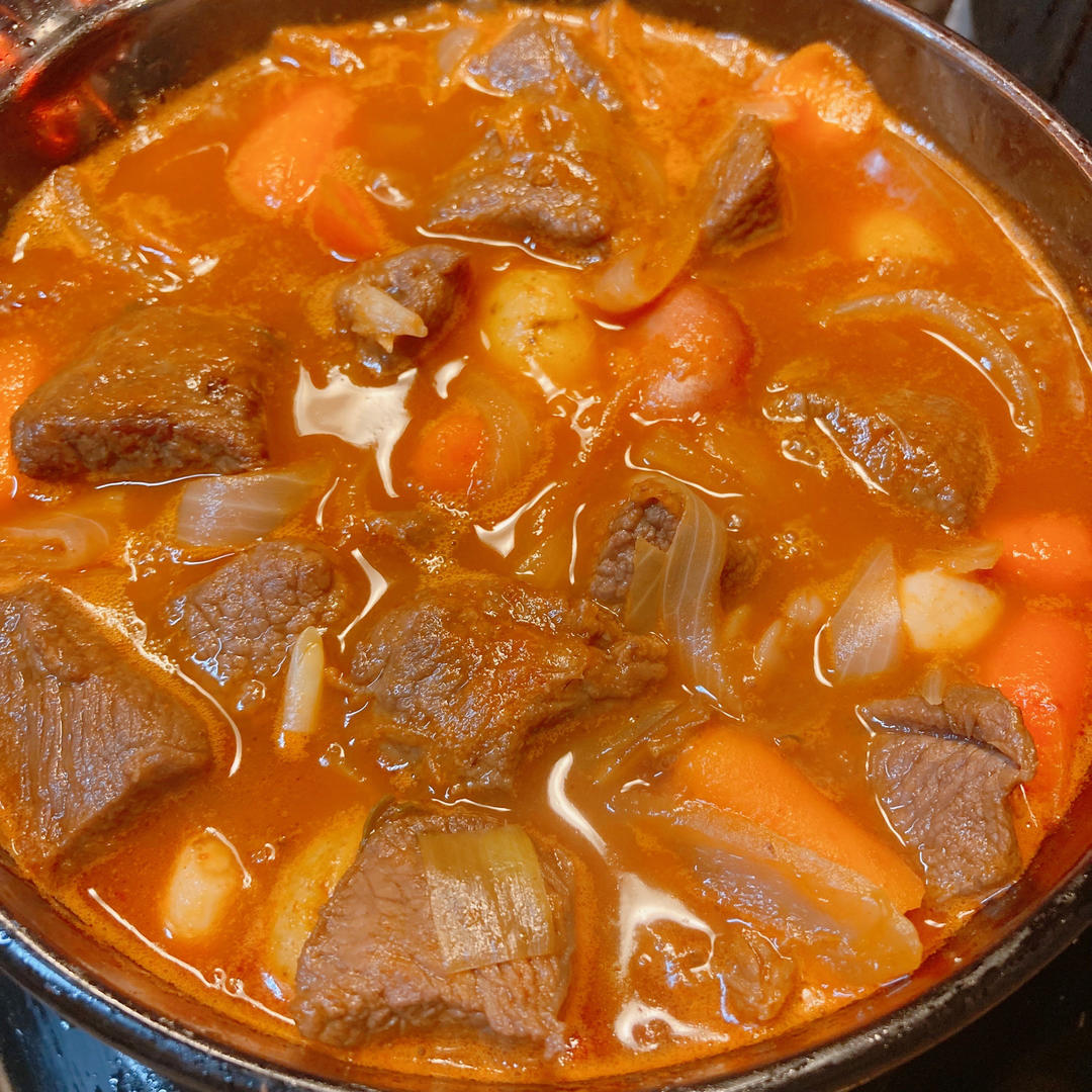红烧牛肉土豆 （独家秘制）