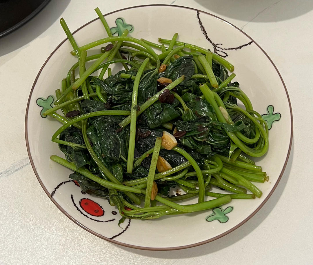 潮汕做法的番薯叶真的很好吃！
