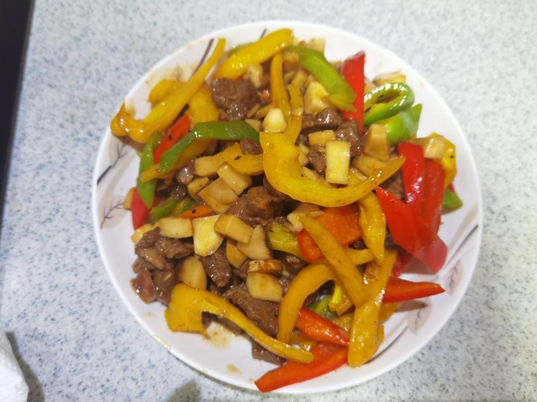 家常菜~杏鲍菇烧牛肉粒