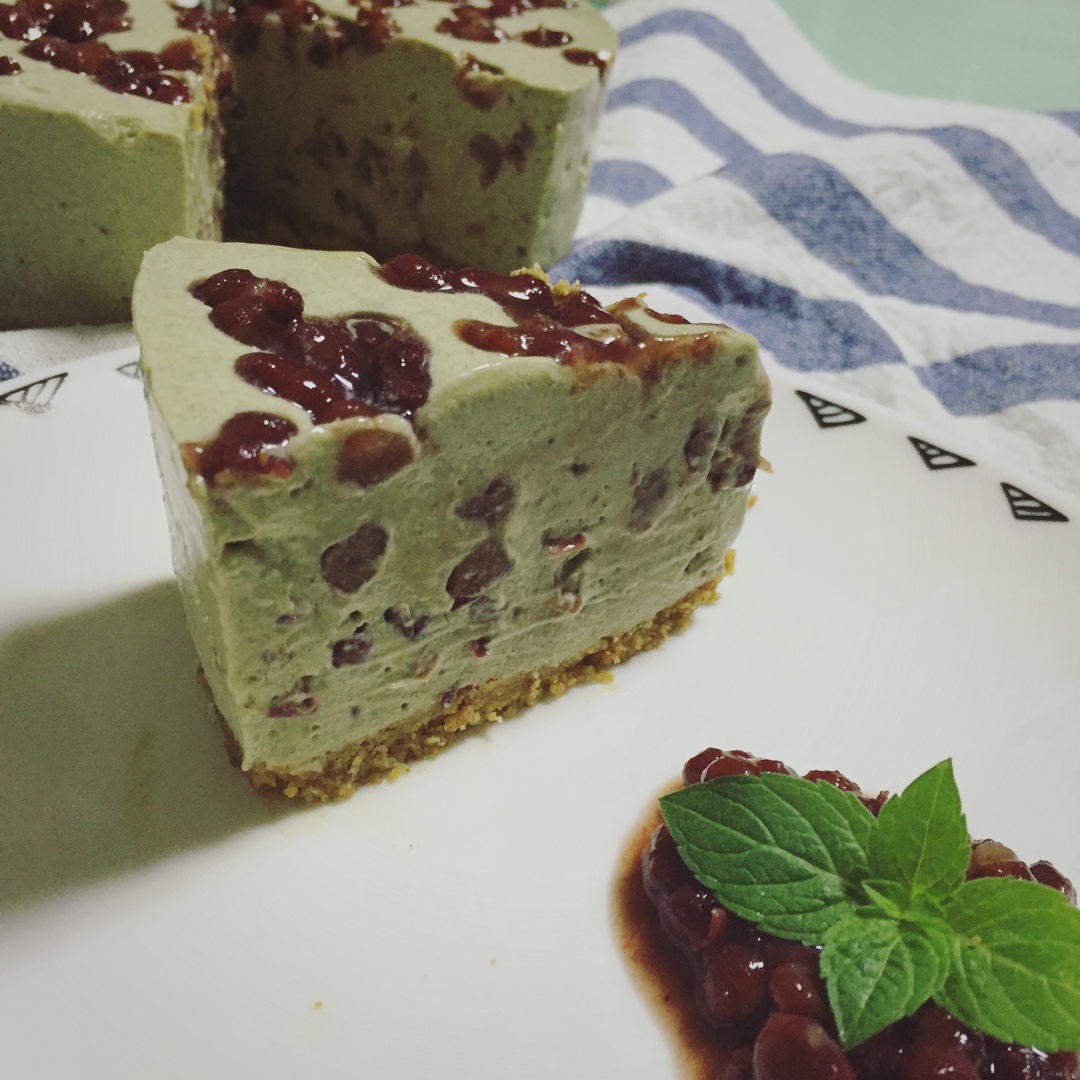 抹茶红豆慕斯