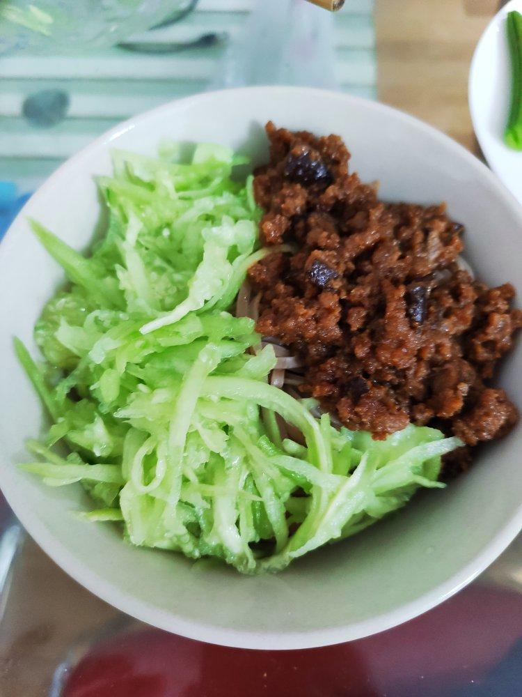 炸酱面
