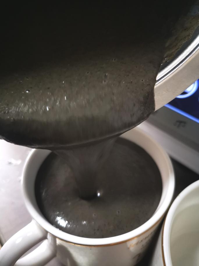 小美版黑芝麻糊的做法
