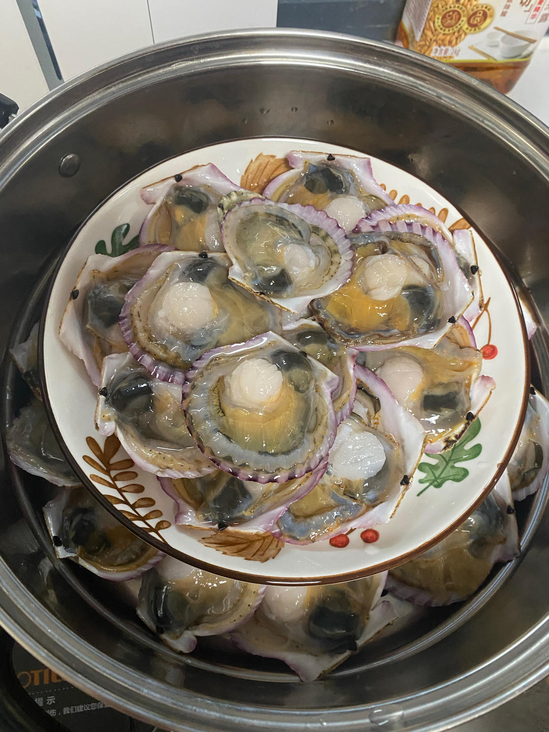 零失败的蒜蓉粉丝蒸扇贝