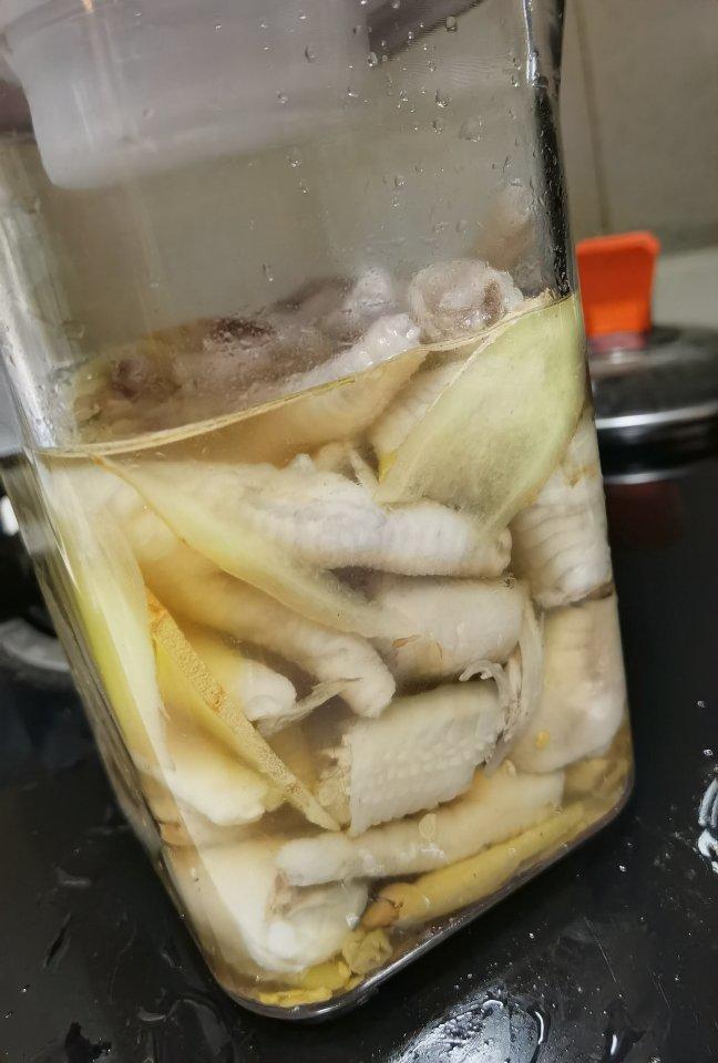 泡椒凤爪