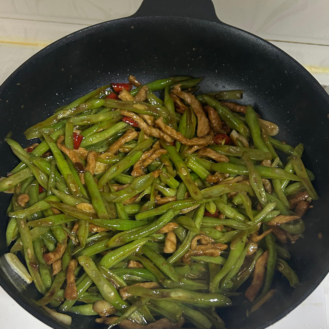 炒肉就得嫩—豆角炒肉（四季豆）