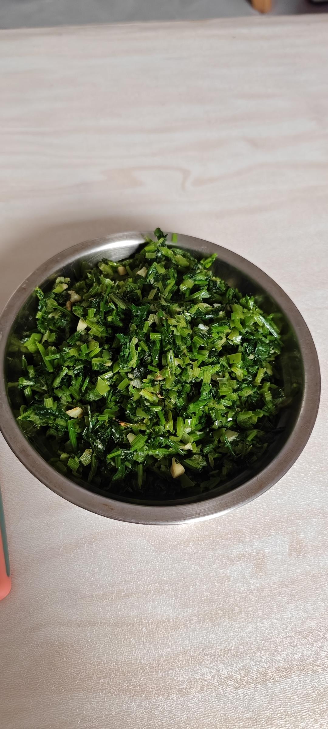 腌尖椒香菜