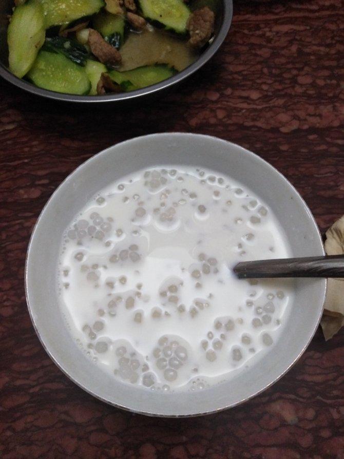 芒果椰汁西米露 | 夏日清凉解暑 无需烤箱