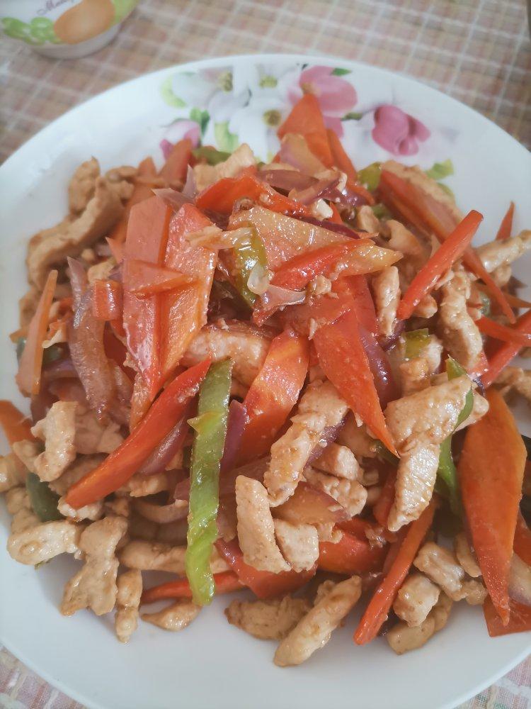 「鸡胸肉新吃法」孜然芹菜彩椒炒鸡胸肉