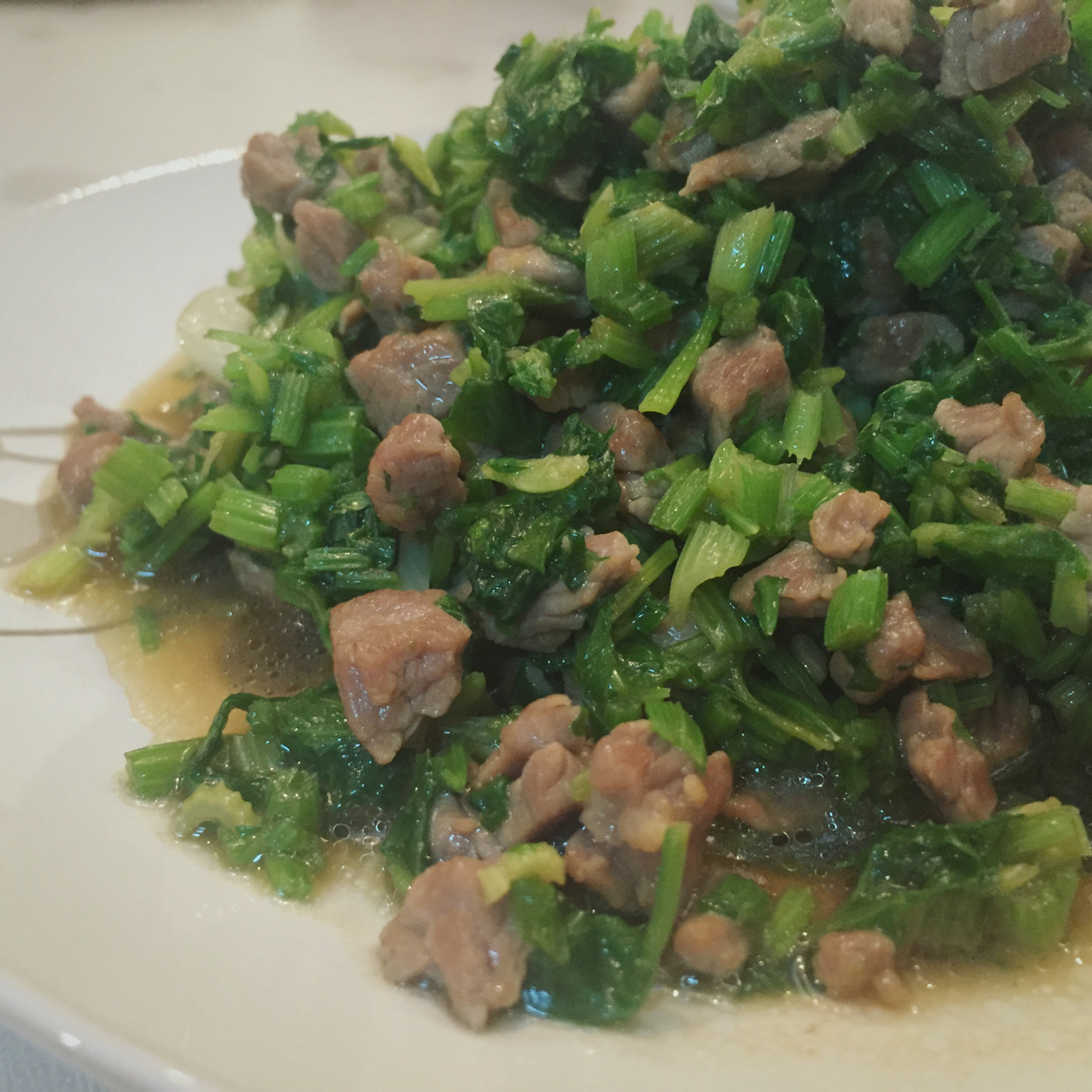 芹菜牛肉末「下饭神器」