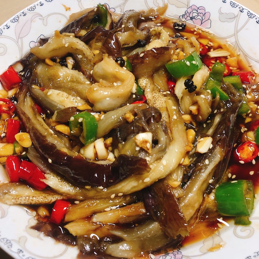 夏天必备可口菜-凉拌茄子🍆