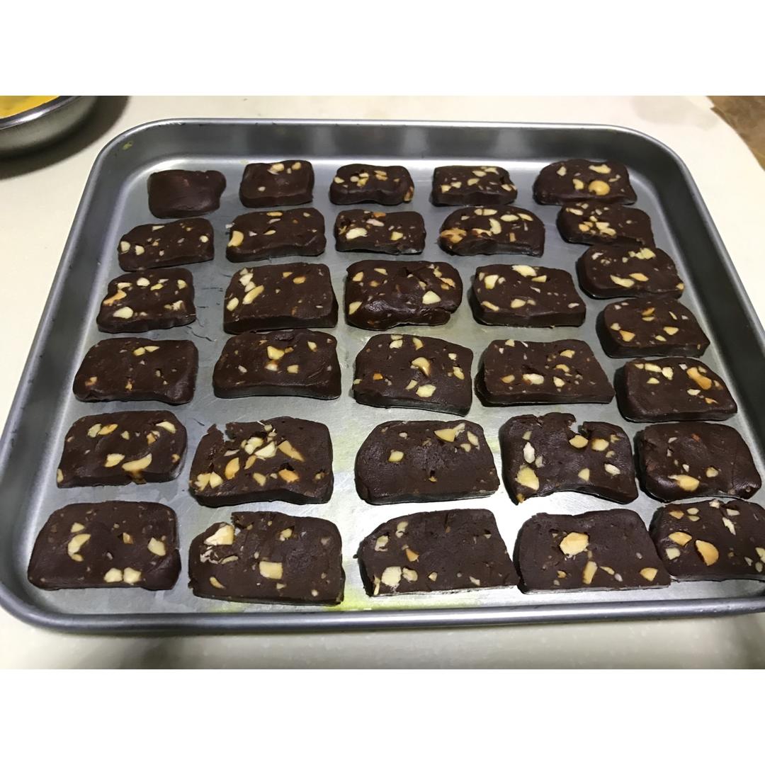 巧克力坚果饼干