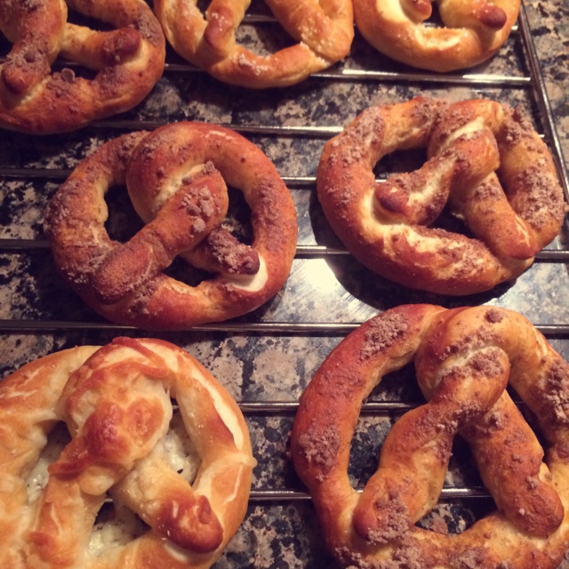 椒盐圈饼 Brezel / Pretzel 布雷结