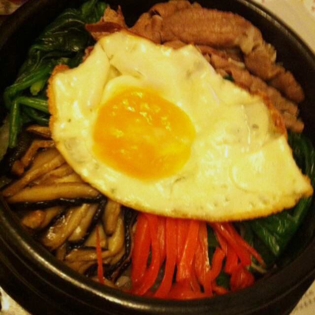 韩国石锅拌饭