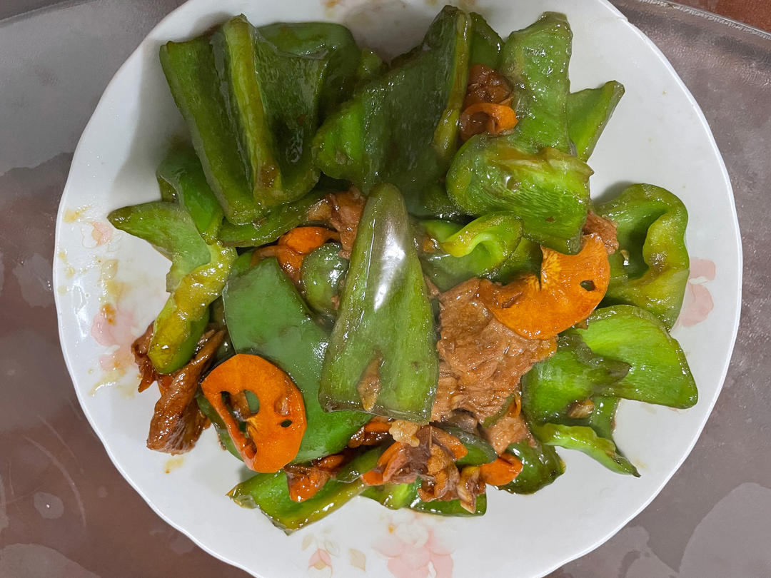 下饭神器👉青椒炒肉