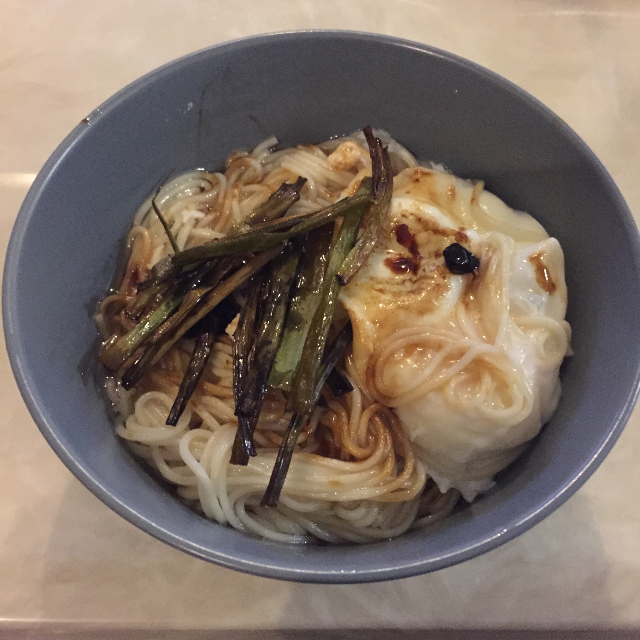 葱油拌面Spring Onion Noodles